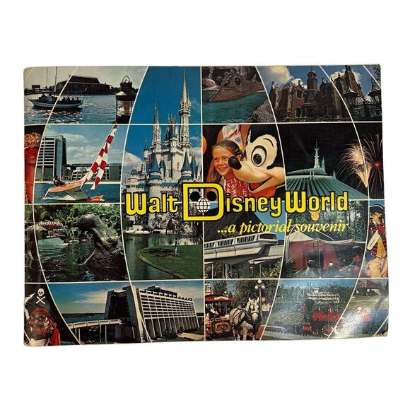 Vtg Walt Disney World A Pictorial Souvenir Book 1977 Paperback Mickey Mouse - Picture 1 of 9